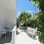 Ori Konukevi Ksamil