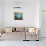 Konukevi Ori Ksamil