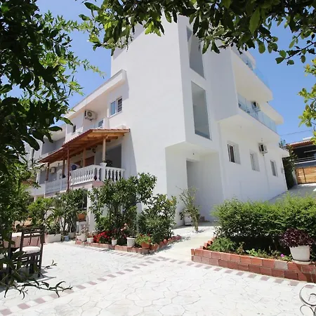 Ori Πανσιόν