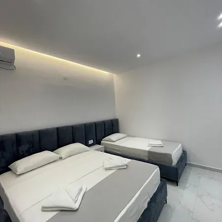 Ori Guest house Ksamil