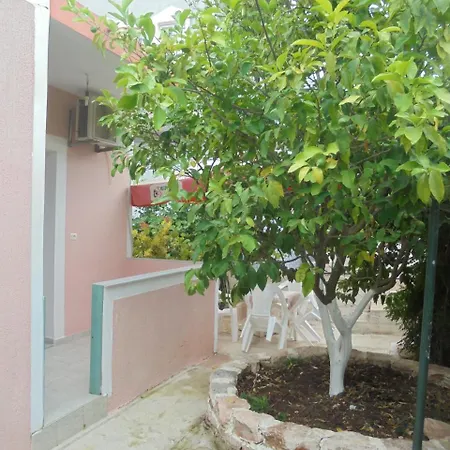 Guest house Ori Ksamil